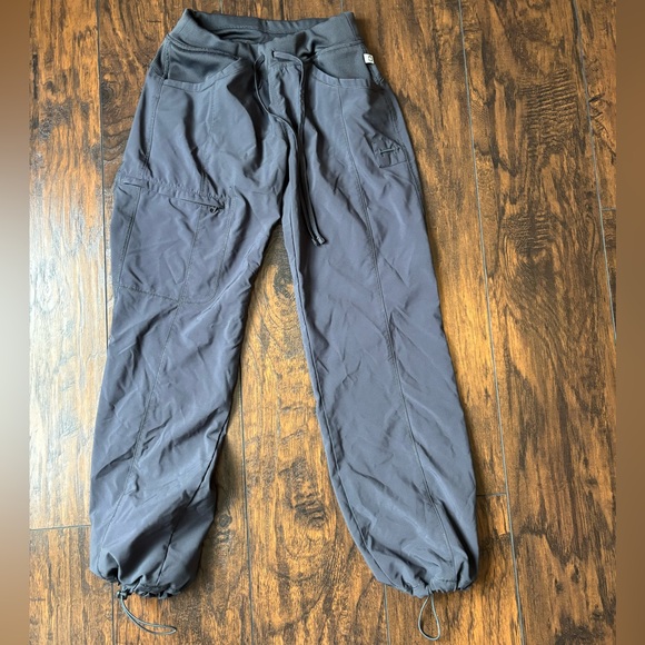 Pants - Scrub Pants XS petite Joggers Gray Cherokee infinity